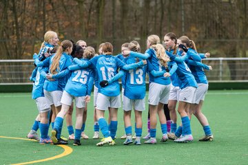 Bild 28 - wBJ VfL Pinneberg - Eimsbuettler TV2 : Ergebnis: 3:5